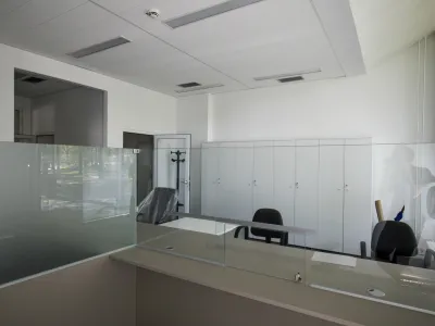 - 18.06.2020 - Upravna enota UE Ljubljana, Linhartova cesta 13 - predstavitev prenovljenih prostorov kjer bodo združene izpostave Bežigrad, Center, Moste-Polje, &Scaron;i&scaron;ka in Vič-Rudnik; //FOTO: Matjaž Ru&scaron;t