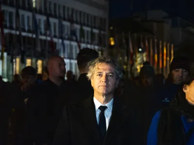 predsednik vlade Robert Golob - 10.01.2023 &ndash; Protest na Trgu republike - stavka pacientov v organizaciji civilne iniciative Glas ljudstva - protestni shod v okviru kampanje Ustavimo ru&scaron;enje javnega zdravstva! - //FOTO: Nik Erik Neubauer