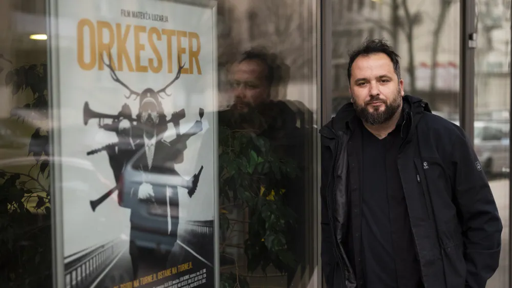 - 13.01.2023 - Matevž Luzar, filmski režiser in scenarist, predsednik Dru&scaron;tva slovenskih režiserjev in režiserk, prejemnik nagrade Pre&scaron;ernovega sklada leta 2023 za film Orkester//FOTO: Nik Erik Neubauer