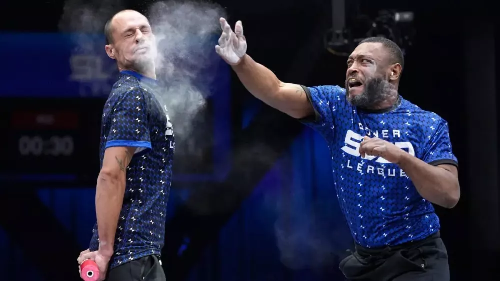 Tekmovanje v podeljevanju klofut prejema me&scaron;ane odzive. Nekaterim je zanimivo, večina se nad njim zgraža. F instagram