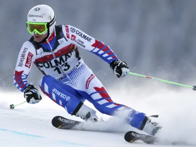 France's Alexis Pinturault races down the course during first run at the men's World Cup giant slalom ski competition in Beaver Creek, Colo. on Tuesday Dec. 6, 2011. (AP Photo/Alessandro Trovati)