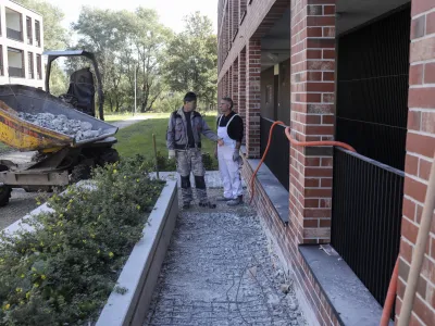 - 23.09.2022 &ndash; Rakova Jel&scaron;a II v Ljubljani &ndash; nova stanovanjska soseska s 156 neprofitnimi stanovanji Javnega stanovanjskega sklada Ljubljana med Makucovo in Kermaunerjevo ulico //FOTO: Jaka Gasar