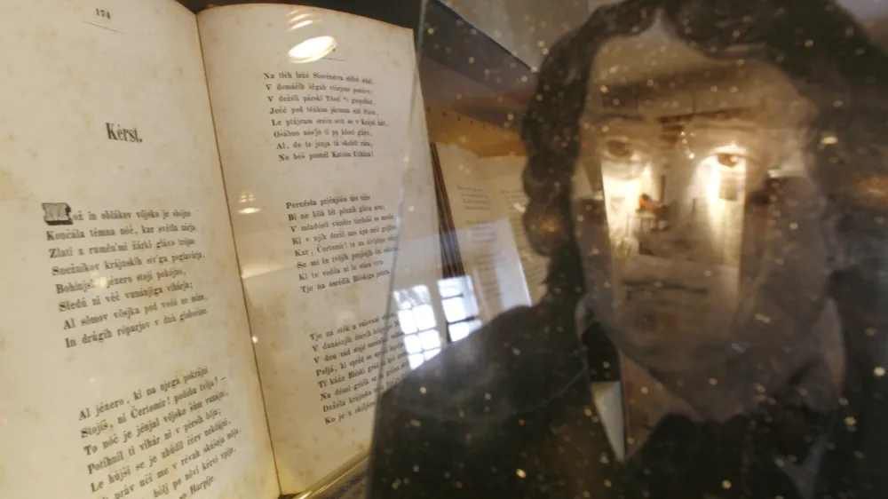 Pre&scaron;ernova rojstna hi&scaron;a - Vrba na Gorenskem - Vrba 2 - - 8. februar - slovenski kulturni praznik - France Pre&scaron;eren,//FOTO: Jaka AdamičOPOMBA: ZA OBJAVO V PRILOGI &ndash; DNEVNIKOV OBJEKTIV - REPORTAŽA