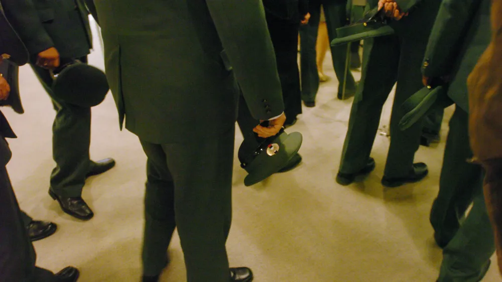 - ilustrativna fotografija - &ndash; uniforma &ndash; cariniki  - 15. Obletnica obstoja Carinska uprava RS; slovesnost,// FOTO: Luka CjuhaOPOMBA: ZA OBJAVO V ČASOPISU DNEVNIK