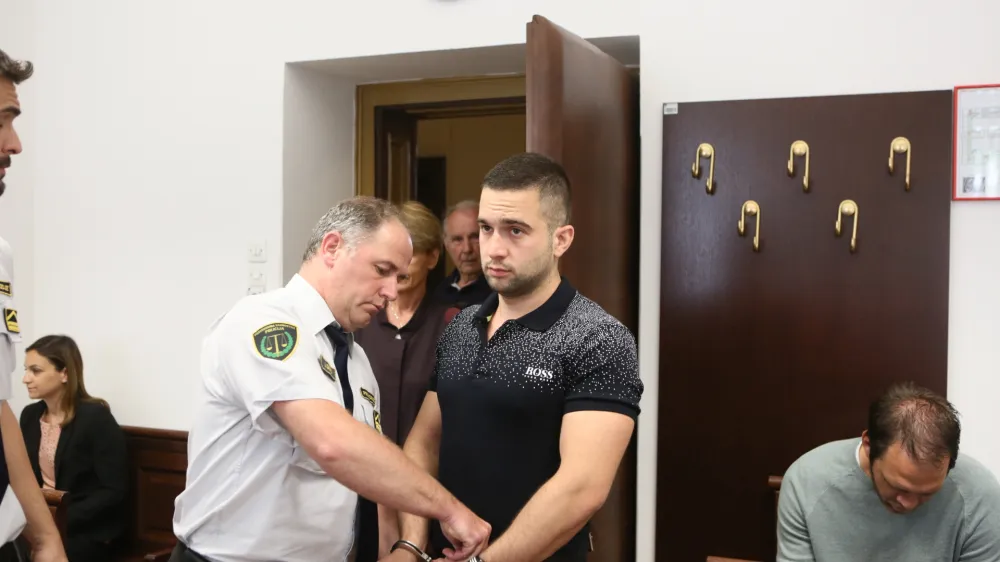 Vostinić Djordje - 14.05.218 &ndash; sojenje Djordju Vostiniću, domnevnemu roparju draguljarne Malalan, //FOTO: Luka Cjuha.