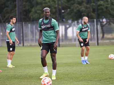 Samuel Pedro<br><br>- 27.07.2022 &ndash; Nogometni klub NK Olimpija &ndash; trening pred povratno tekmo proti romunskemu Sepsiju v kvalifikacijah za konferenčno ligo<br><br> <br><br>//FOTO: Nik Erik Neubauer