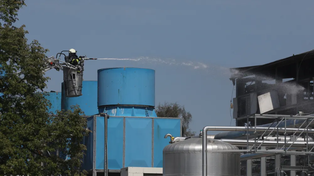 Iz ugotovitev kriminalistične preiskave izhaja utemeljen sum, da ravnanje v Melaminu ni bilo v skladu s predpisi in tehničnimi pravili o varnostnih ukrepih. Foto:&nbsp;Bojan Velikonja&nbsp;