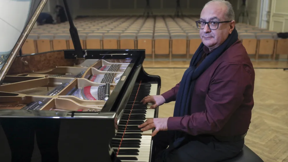 umetni&scaron;ki vodja tekmovanja Epifanio Comis<br><br>- 28.02.2023 &ndash; Slovenska filharmonija - 1. Mednarodno klavirsko tekmovanje Festivala Ljubljana - <br><br><br>//FOTO: Jaka Gasar<br>