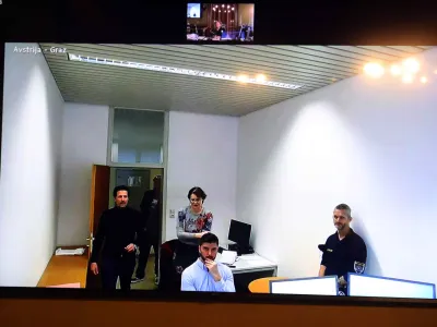Dalibor Lipovac preko video povezave<br><br>- 07.03.2023 &ndash; predobravnavni narok - sojenje Daliborju Lipovcu in skupini soobtoženim - osumljeni trgovanja s prepovedano drogo<br><br>//FOTO: Tomaž Skale<br>