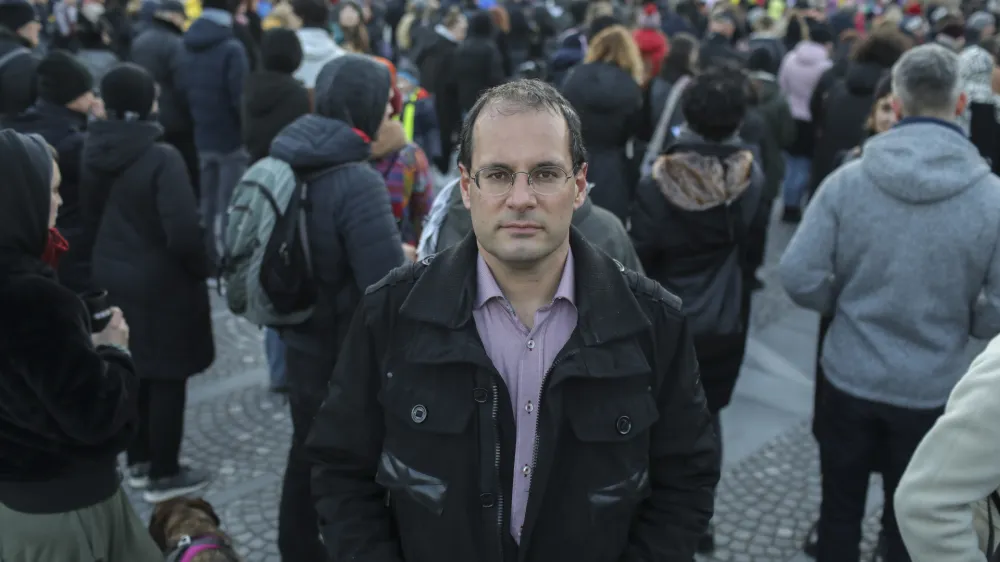 - 01.03.2022 - Doc. dr. Gorazd Kovačič, sociolog - predstojnik oddelka za sociologijo na Filozofski fakulteti v Ljubljani, predsednik Visoko&scaron;olskega sindikata Slovenije<br><br><br>/FOTO: Jaka Gasar<br>OPOMBA: INTERVJU ZA OBJEKTIV 2022