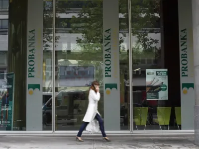 Probanka, Slovenska cesta, stavba - ilustrativna fotografija - bančni&scaron;tvo - //FOTO: Luka Cjuha