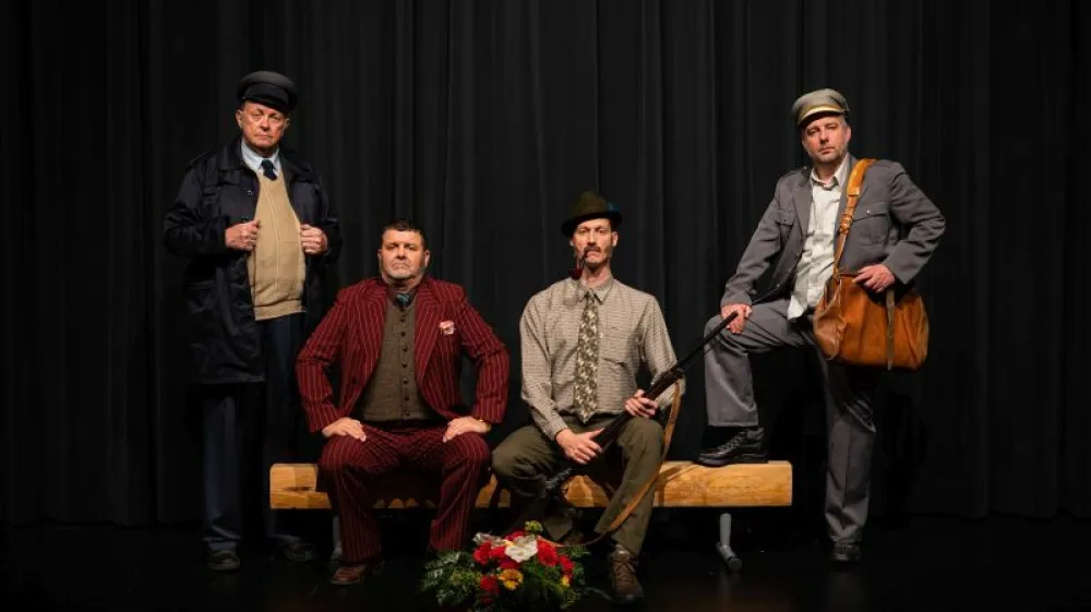 Gogolj: Revizor, &Scaron;entjakobsko gledali&scaron;če Ljubljana