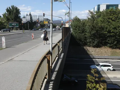 - 09.08.2022 &ndash; Nadvoz nad obvoznico Dunajska cesta //FOTO: Luka Cjuha