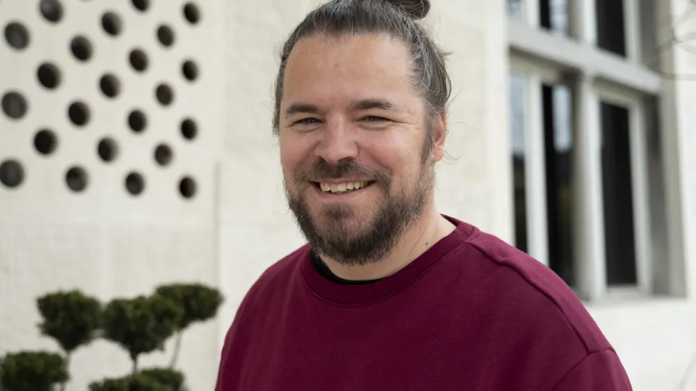 slikar Sta&scaron; Kleindienst, dobitnik Jakopičeve nagrade - 12.04.2023 - Jakopičeve nagrade - podelitev nagrade in priznanj Riharda Jakopiča za likovno in vizualno umetnost, //FOTO: Nik Erik Neubauer