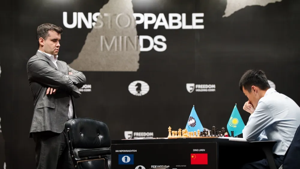 Ding Liren (Kitajska) in Jan Nepomnja&scaron;či (Rusija)