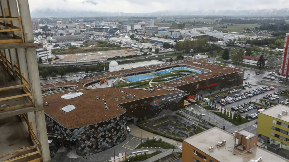 - 27.09.2022 &ndash; Panorama Ljubljana - Aleja nakupovalno sredi&scaron;če //FOTO: Luka Cjuha