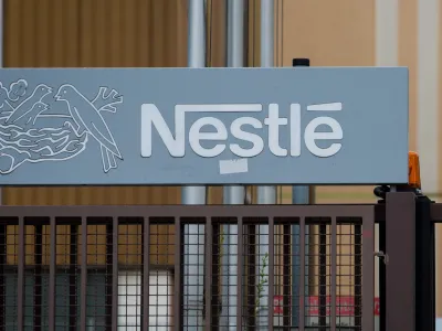 FILED - 13 June 2018, Baden-Wuerttemberg, Ludwigsburg: Nestle logo can be seen on one of its facilities in Germany. Photo: Christoph Schmidt/Deutsche Presse-Agentur GmbH/dpa