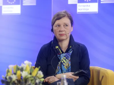 podpredsednica Evropske komisije za vrednote in preglednost Vera Jourova - 02.03.2023 &ndash; Obisk podpredsednice Evropske komisije Vere Jourove &ndash; okrogla miza Svobodni mediji: branik pred dezinformacijami v času vojne - leto dni po začetku ruskega napada na Ukrajino govorili o pomenu svobodnih medijev za boj proti dezinformacijam. //FOTO: Jaka Gasar