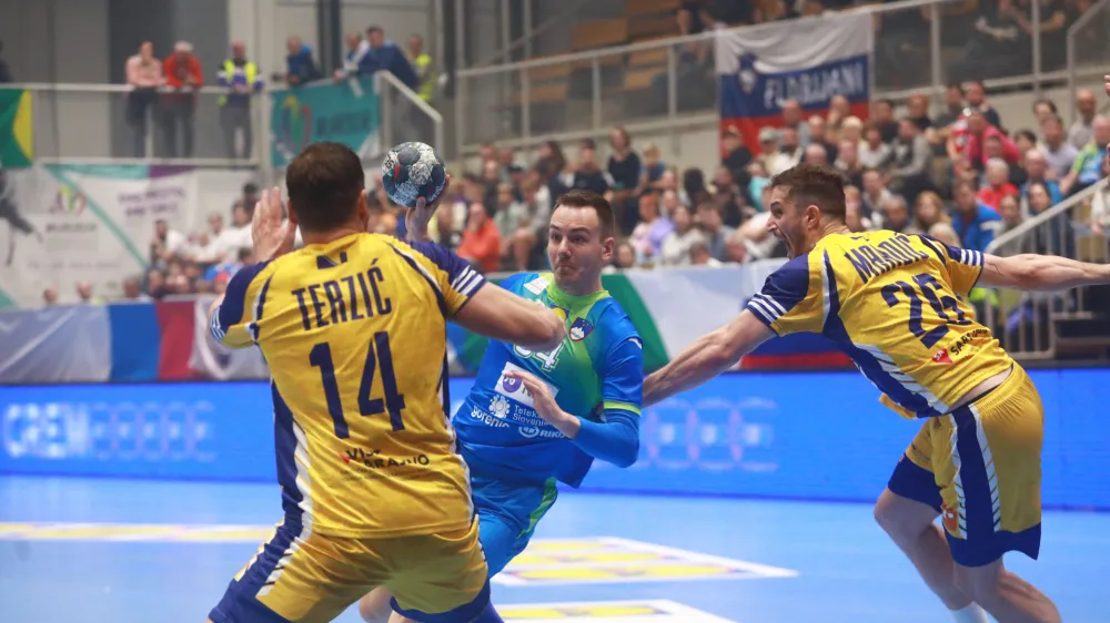 Maribor - rokomet - Slovenija ter Bosna in Hercegovina - navijači - Rok Ovniček - Rokomet - Avtor: Sa&scaron;o Bizjak