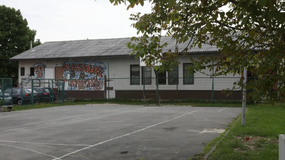 Občina je za zasebnega partnerja pri projektu gradnje Parka varne mobilnosti na Cesti dveh cesarjev izbrala zavod Varna pot.&nbsp;