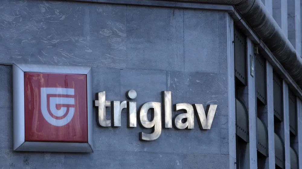 - poslovna stavba - družba Zavarovalnica Triglav - Pozavarovalnica Triglav Re, Miklo&scaron;ičeva 19,,stavba<br><br><br><br><br>//FOTO: Luka Cjuha