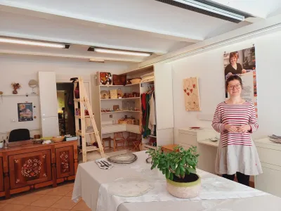 Rokodelski center DUO &Scaron;kofja Loka je eno glavnih podpornih okolij za razvoj rokodelstva na Gorenjskem.&nbsp;