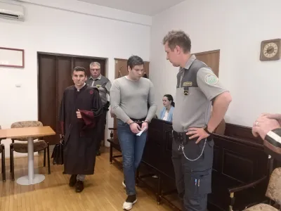 Ivan Rajević je pred koncem sojenja vendarle podal svoj zagovor in v njem opisal okoli&scaron;čine, ki so ga privedle do kaznivega dejanja, ki ga ni načrtoval. Ga je pa obžaloval.