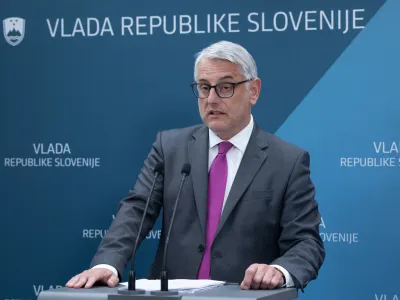 Magna je z dogovorom pokazala odgovorno ravnanje do slovenske države in družbe, pravi minister za gospodarstvo, turizem in &scaron;port Matjaž Han.&nbsp;