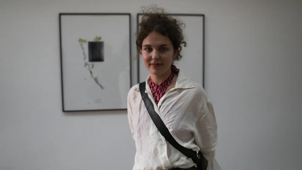 intermedijska umetnica Ana Likar, zmagovalka&nbsp;- 30.05.2023 -&nbsp;Podelitev nagrade&nbsp;skupine&nbsp;OHO&nbsp;2023&nbsp;v Galeriji P74 -&nbsp;nacionalna nagrada za mlade vizualne umetnike,&nbsp;//FOTO: Bojan Velikonja