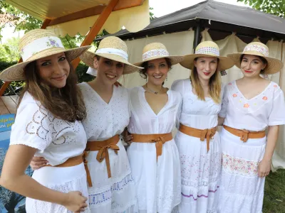 V soboto vabljeni na Slamnikarski sejem v parku ob občinski stavbi.