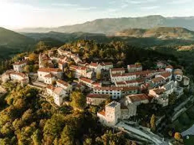 Posnetek naselja &Scaron;tanjel