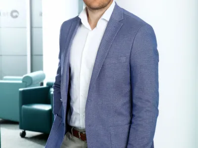 Rok Vrčkovnik, NLB skladi