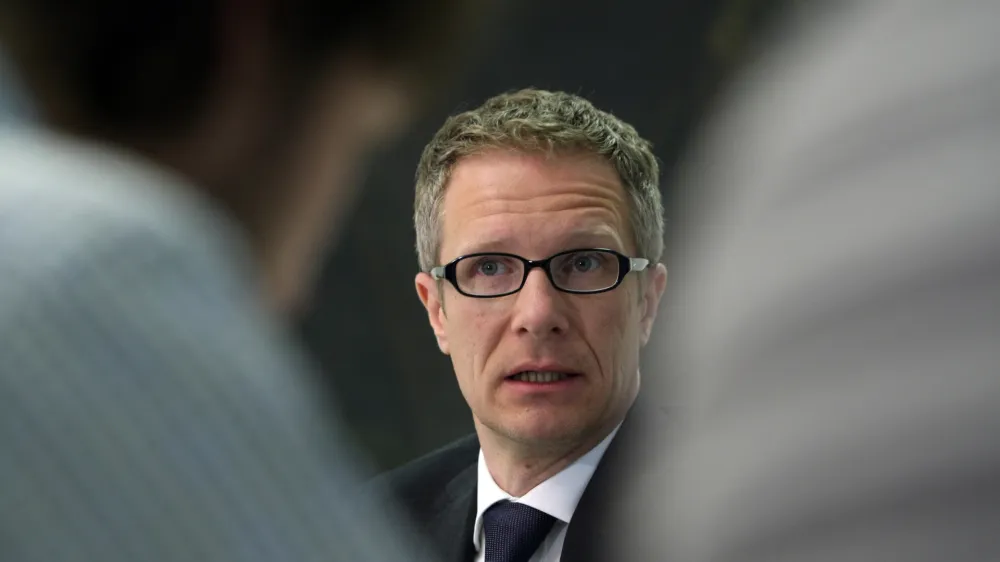 direktor UMAR mag. Bo&scaron;tjan Vasle predstavil aktualna gospodarska gibanja - Urad RS za makroekonomske analize in razvoj (UMAR), //FOTO: Jaka Gasar