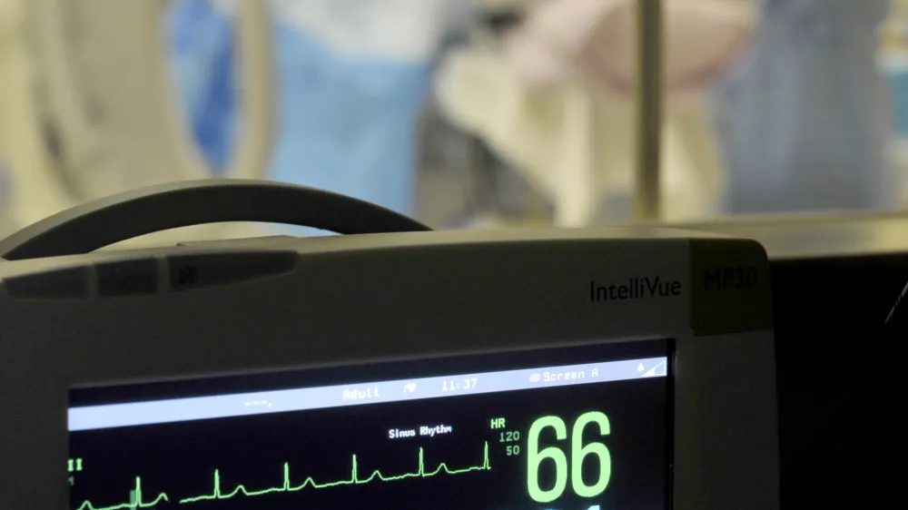 - ilustrativna fotografijazdravstvo, zdravstvene preiskave, zdravstveni pregled, radiologija, bolni&scaron;nica, zdravje, merjenje vitalnih znakov, medicina- Klinični in&scaron;titut za radiologijo UKC v Ljubljani ob mednarodnem dnevu radiologije predstavili nove metode zdravljenja;//FOTO: Tomaž Zajel&scaron;nik