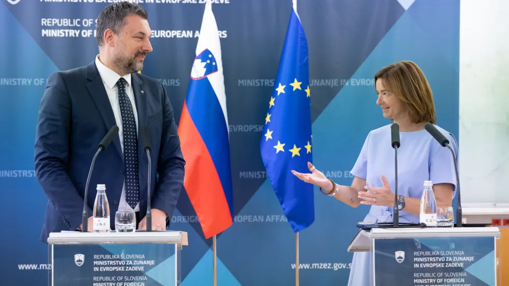 Ljubljana, MZEZ.<br>Novinarska konferenca ministrice za zunanje in evropske zadeve Tanje Fajon in ministra za zunanje zadeve Bosne in Hercegovine Elmedina Konakovica ob obisku Konakovica v Sloveniji.