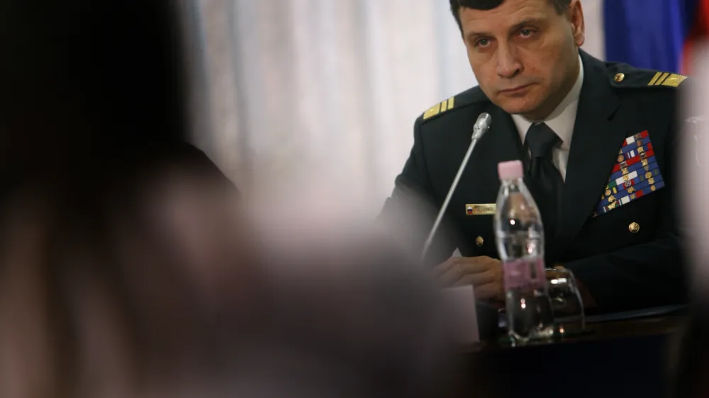 načelnik General&scaron;taba SV generalmajor mag. Alojz &Scaron;teiner - MORS - Ministrstvo za obrambo - predstavitev nove vodstvene ekipe Slovenske vojske (SV) ter prihodnje temeljne razvojne procese na Ministrstvu za obrambo in v Slovenski vojski./FOTO: Matej Pov&scaron;eOPOMBA: ZA OBJAVO V ČASOPISU DNEVNIK