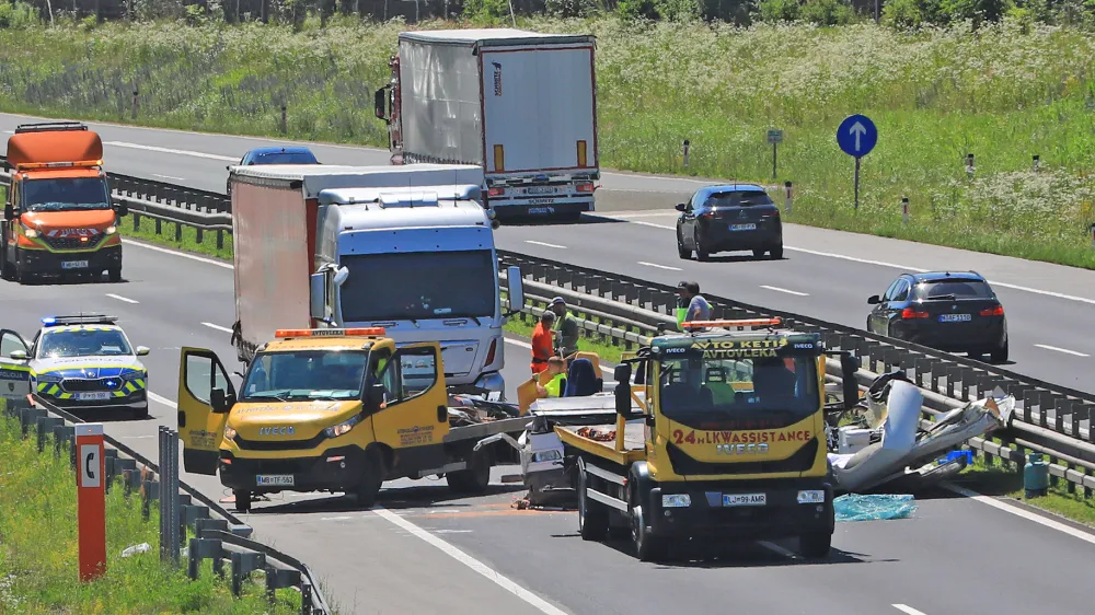 F Sa&scaron;o Bizjak, Večer