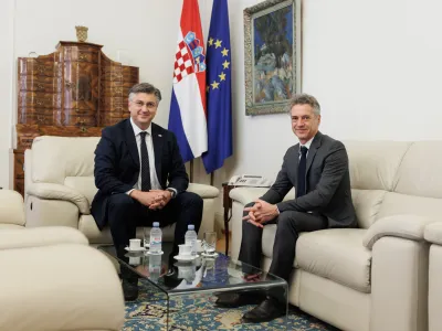 Hrvaska, Zagreb.<br>Predsednik vlade Robert Golob na uradnem obisku na Hrvaskem.<br>Pogovor predsednikov vlad Roberta Goloba in Andreja Plenkovica.