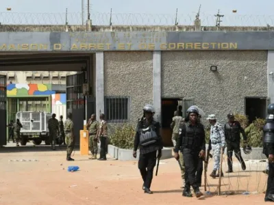 Slovenca sta zdaj zaprta v zaporu Maca v sredi&scaron;ču Abidžana. 