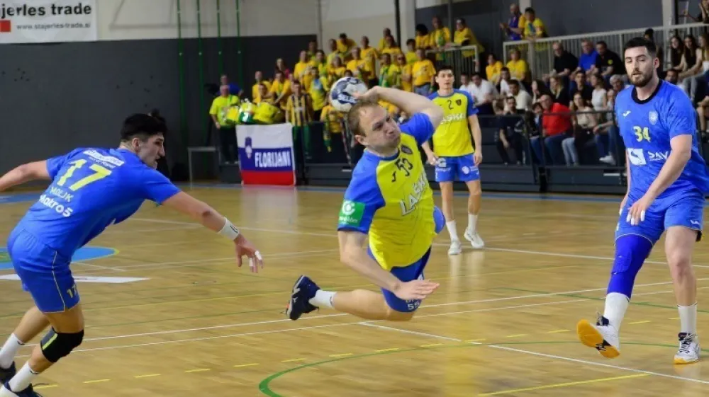 rokomet, žiga mlakar, celje pivovarna la&scaron;ko