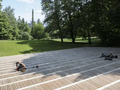 Program letnega gledali&scaron;ča bo pripravljal in koordiniral Mednarodni grafični likovni center, ki je upravljalec novega kulturnega prostora v Tivoliju.&nbsp;