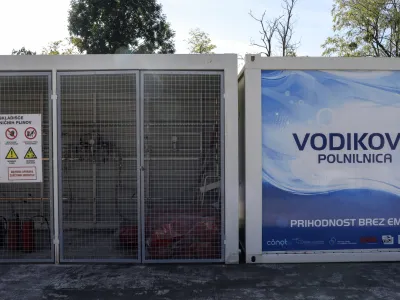 - 08.10.2019 &ndash; Bencinski servis Petrol Lesce &ndash; vodikova polnilnica &ndash; črpalka - vodik  //FOTO: Jaka Gasar