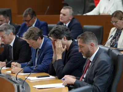 podpredsednik vlade in minister za delo, družino, socialne zadeve in enake možnosti Luka Mesec<br><br>- 26.06.2023 - Državni zbor - 11. redna seja DZ - poslanska vpra&scaron;anja predsedniku vlade Robertu Golobu in ministrski ekipi - zadnja redna sej pred parlamentarnimi počitnicami - <br><br>//FOTO: Tomaž Skale<br>