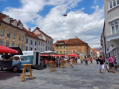 Ob kombinaciji kulturne, gostinske in &scaron;portne ponudbe je letos Kranj na dobri poti do svoje rekordne turistične sezone.