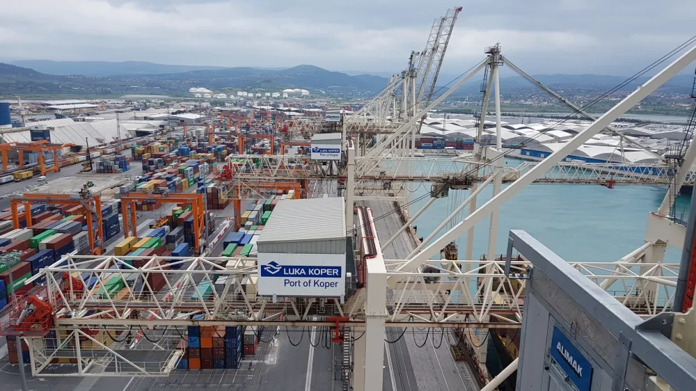 V Luki Koper se zavedajo, da kljub uspehu na sodi&scaron;ču prav veliko od obsojenih ne bodo mogli izterjati. Po poizvedbah izpred nekaj let so njihove nepremičnine skupaj vredne okoli 1,6 milijona evrov, večina jih je obremenjenih s hipotekami.