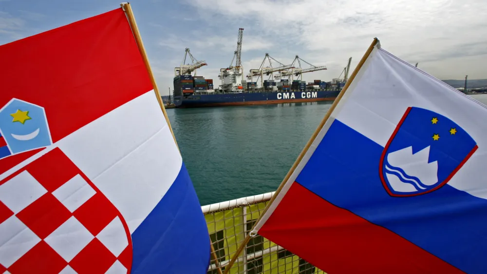 Slovenska manj&scaron;ina na Hrva&scaron;kem ima relativno &scaron;iroke možnosti za politično participacijo, a na lokalnih ravneh teh možnosti ne izkoristi dovolj.&nbsp;