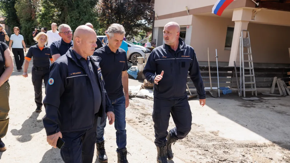 Letus.<br>Predsednik vlade Robert Golob je obiskal Letus.