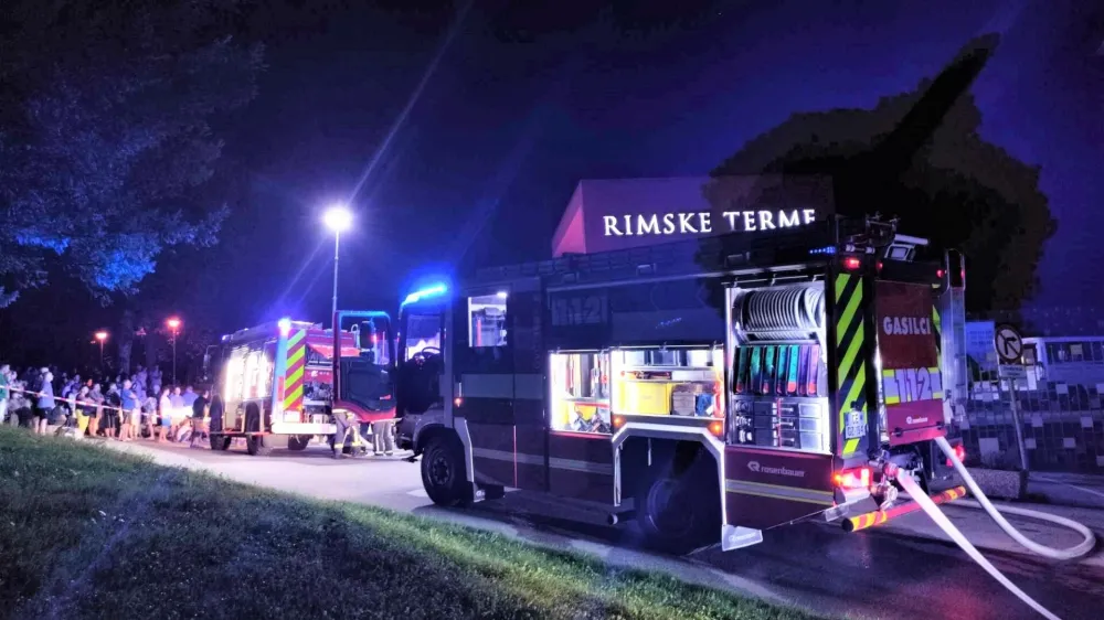 Na pomoč so med drugim prihiteli člani petih prostovoljnih gasilskih dru&scaron;tev. F PGD Rimske Toplice 