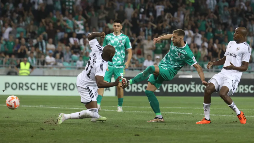 24.08.2023 &ndash; nogomet - Olimpija: Qarabag, evropska liga, kvalifikacije, prva tekma - 4. krog:&nbsp;//FOTO: Luka Cjuha