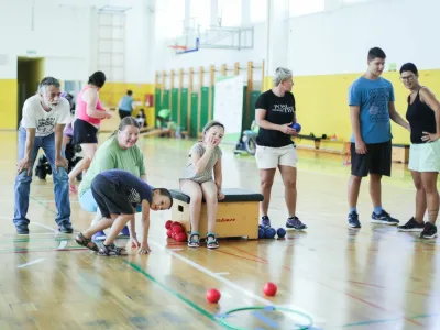 Udeleženci tabora so lahko preizkusili &scaron;tevilne para&scaron;porte.&nbsp;